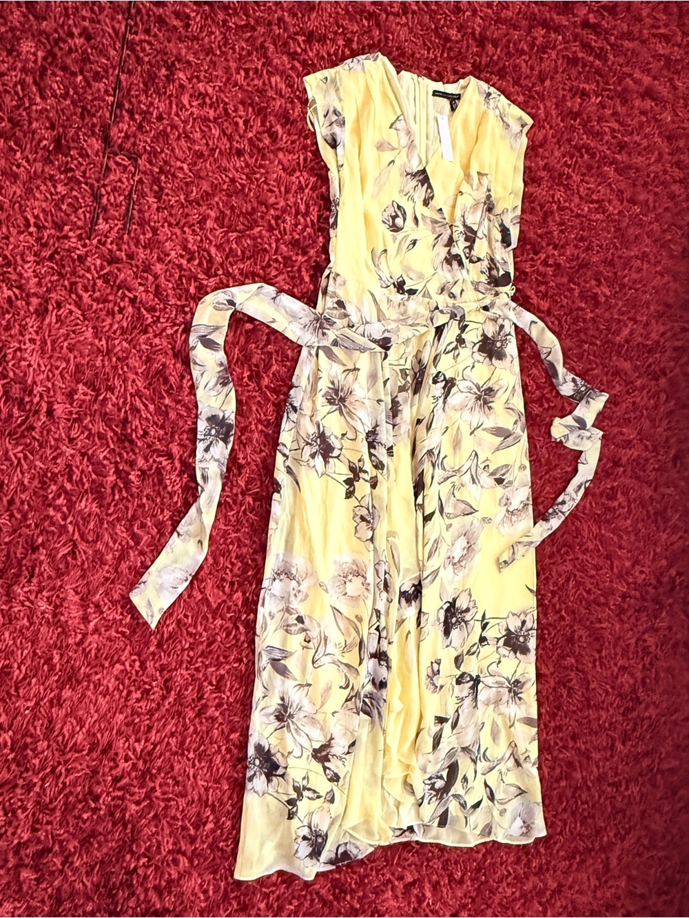 White House Black Market Yellow and Black Floral Wrap Flowy Maxi Dress sz 16 - Picture 7 of 7